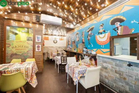 Local comercial en calle Arabial