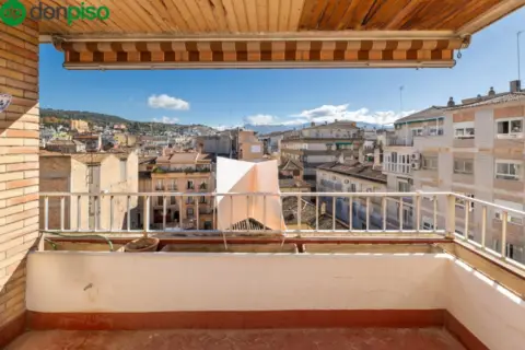 Piso en calle Tejeiro