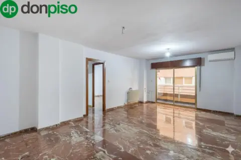 Piso en calle del Mirlo, 9