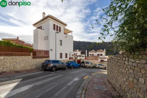 Chalet en calle Sala de las Dos Hermanas