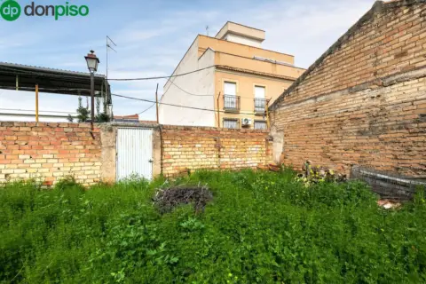 Terreno en calle de Murcia