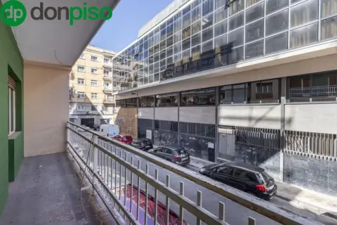 Piso en calle de María Luisa de Dios, 4