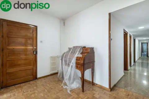 Piso en calle de María Luisa de Dios, 4