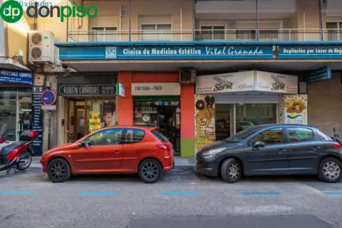 Local comercial en calle Martínez Campos