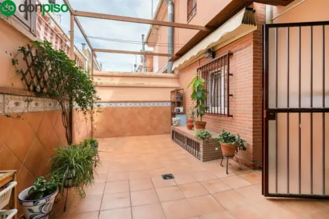 Casa – Granada Capital