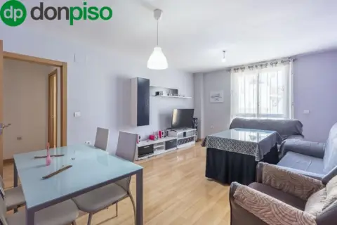 Piso en Avenida de la Estación