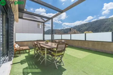 Casa adosada en calle Morrón del Hornillo