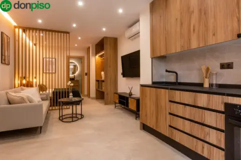Estudio en calle del Cardenal Parrado