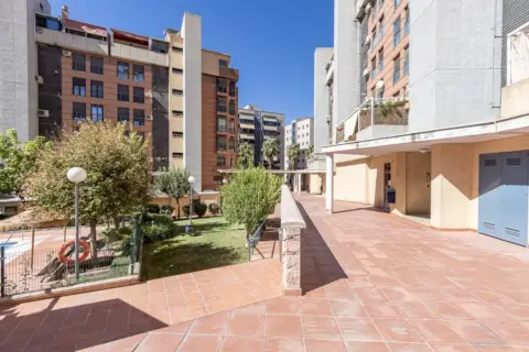 Piso en calle Pdta Jose Fernandez Mtnez, nº 6