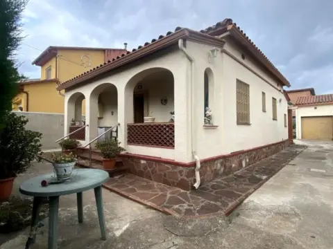 Chalet en Avinguda del Bosc