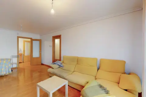 Piso en calle de Batondoa