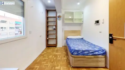 Habitación en calle de los Santos Justo y Pastor