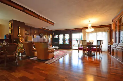 Dúplex en calle de Silveria Fañanas