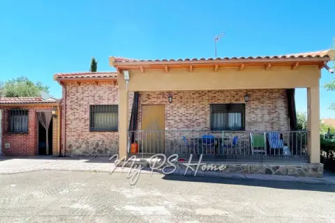Chalet en calle Gayuga