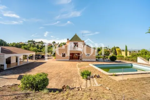 Finca rústica en Sierra Perenchiza
