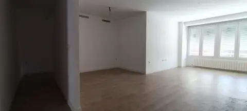 Piso en calle de la Bomba