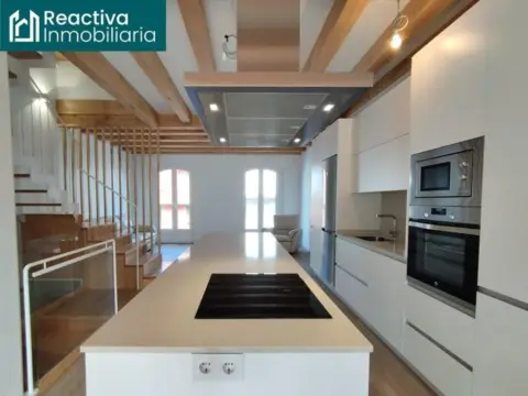 Casa adosada en calle Alexandre Cadarso