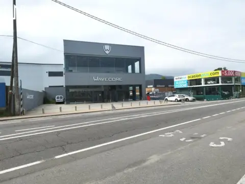 Nave industrial en Avenida de Ricardo Mella, 93