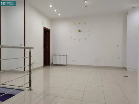 Local comercial en Rúa de Luis Freire