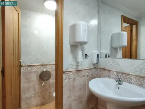 Local comercial en Plaza de Sofia, 3