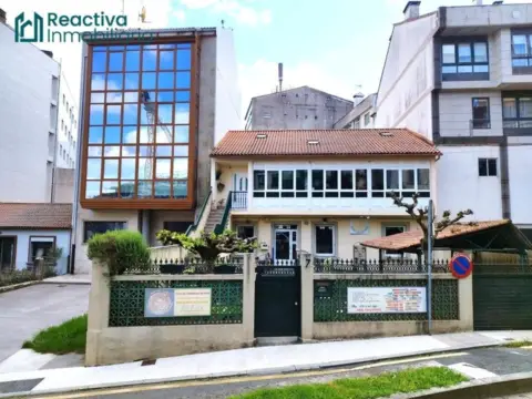 Casa adosada en calle Alejandro Pérez Lugín