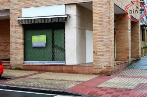 Local comercial en calle Concejode Olaz