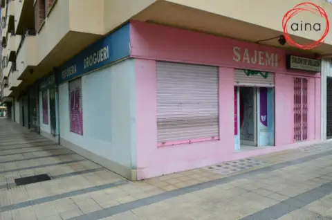 Local comercial en calle de Iturrama