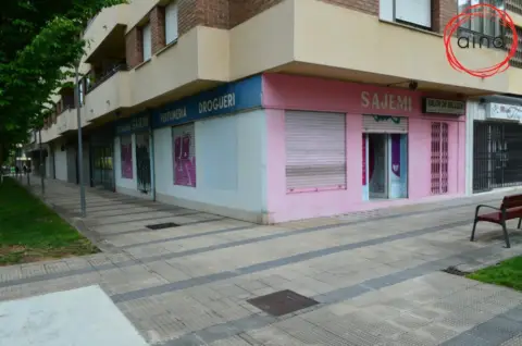 Local comercial en calle de Iturrama