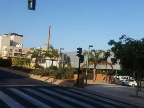 Local comercial en Rambla de Iniesta