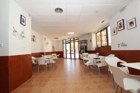 Local comercial en Centro