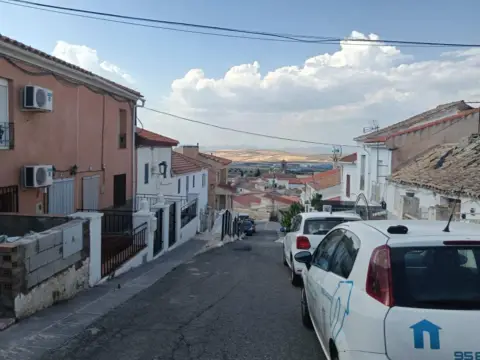 Casa adosada en calle de los Jardines