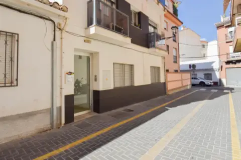 Apartamento en calle Ramón y Cajal