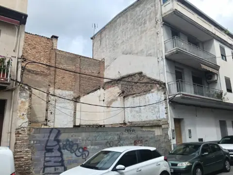 Terreno en calle de la Cruz Sur, 4