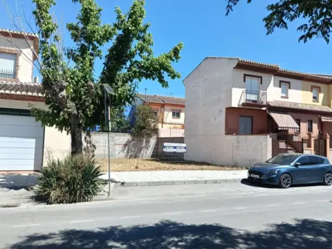 Terreno en calle de Fernando de los Ríos
