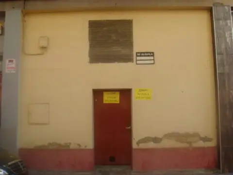Local comercial en calle del Palafox, 11