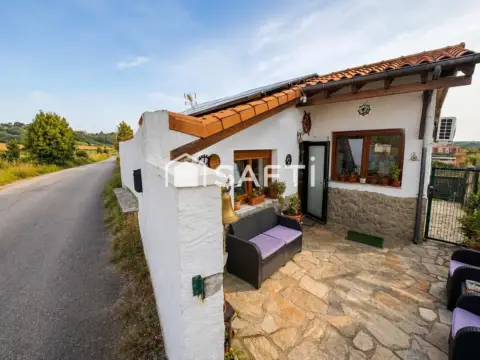 Casa rústica en Igollo