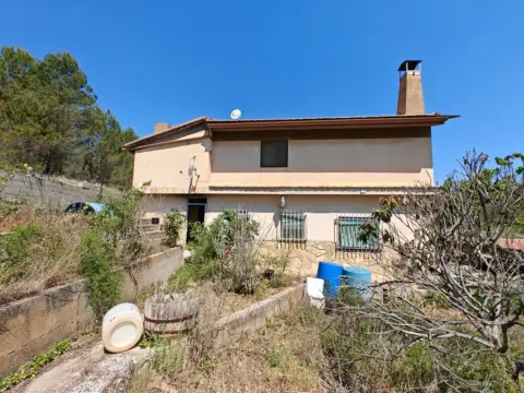 Chalet en calle Diseminado P016