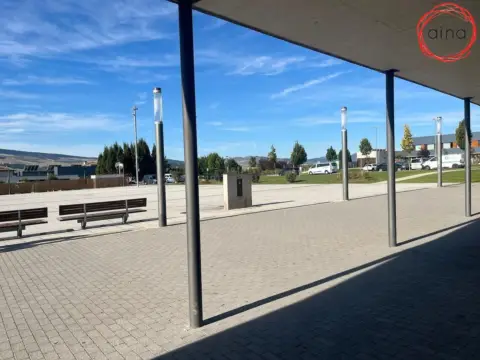 Local comercial en Plaza de Baltxarran