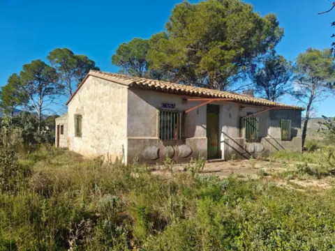Chalet en Urbanització del Balcón de Macastre, 8