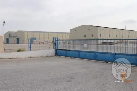 Nave industrial en Camino Els Batistes