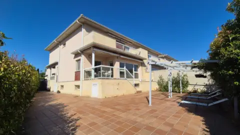 Casa pareada en Paseo de Roncesvalles