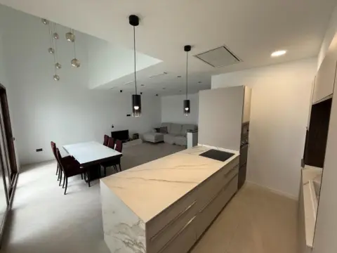Casa en Avd. Al Vedat