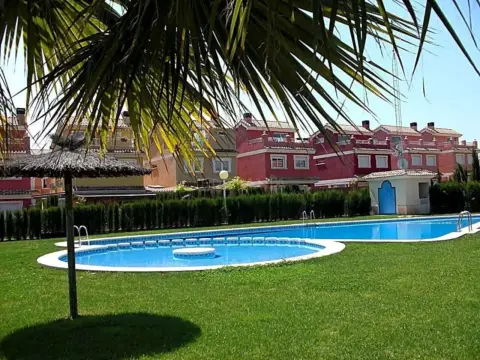 Habitación en Avinguda de la Lloma del Colbi