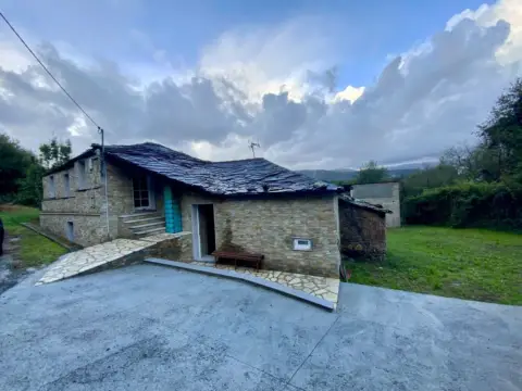 Chalet en calle Sabariz