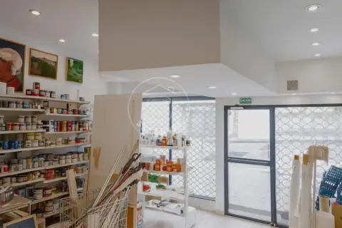 Local comercial en calle de Etxarri-Aranatz