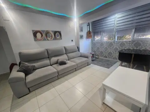 Piso en Plaza Músico Espí, 20