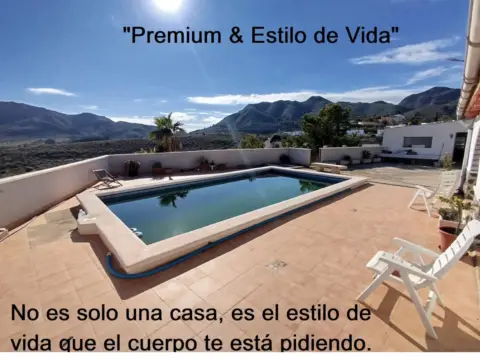 Finca rústica en Leiva