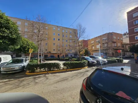 Piso en Plaza del País Valencià, 5