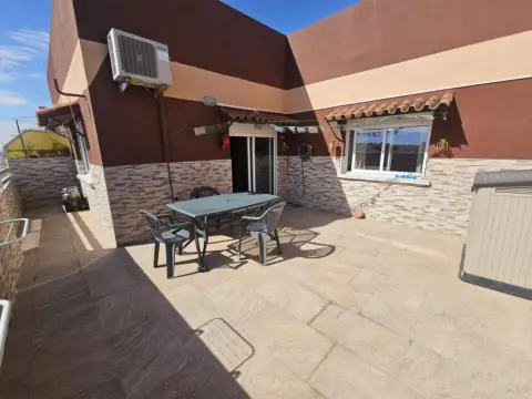 Ático en Plaza Reina Fabiola