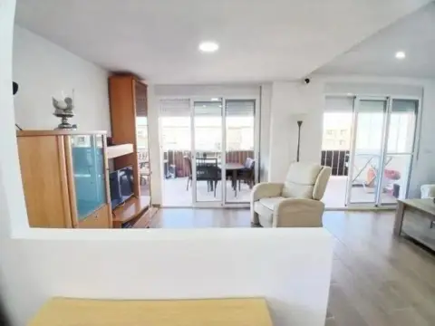 Piso en Avinguda de la Marina